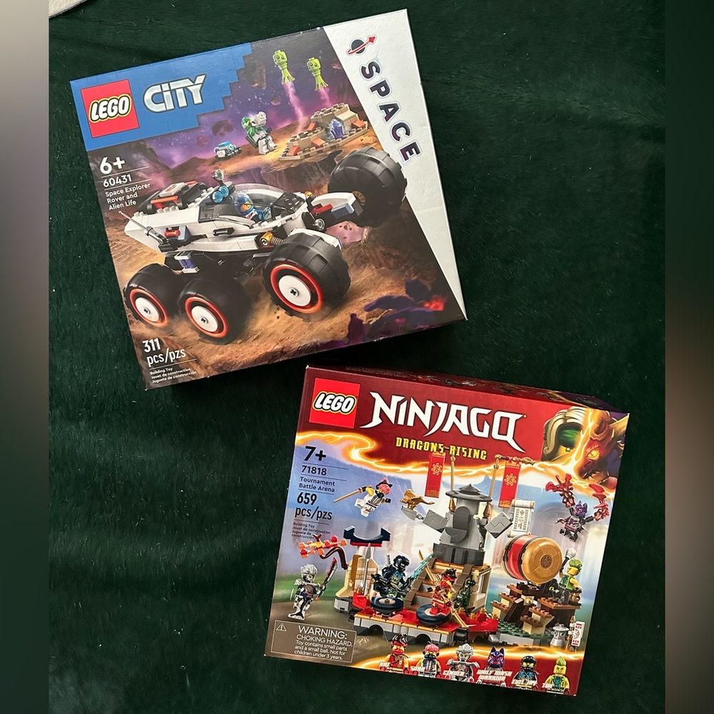 NWT 100% Authentic Lego Ninjago Tournament Battle Arena & Space Explorer Bundle